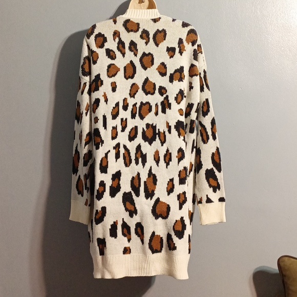 Leopard 🐆 print women's XL cardigan - Picture 11 of 16